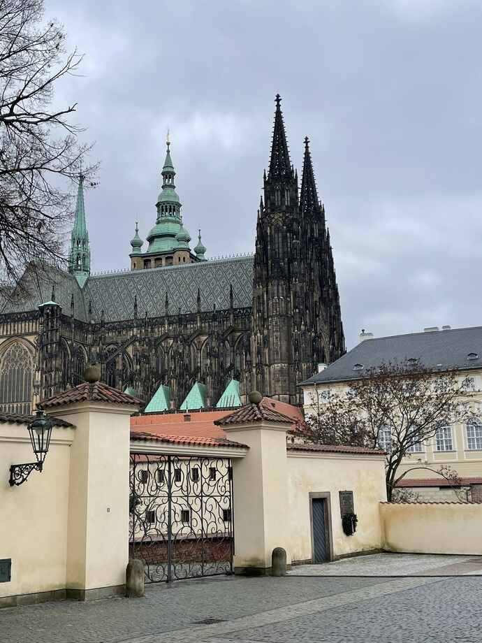 on-the-way-to-castle