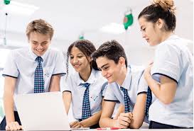 다 같이 협동하는 교육