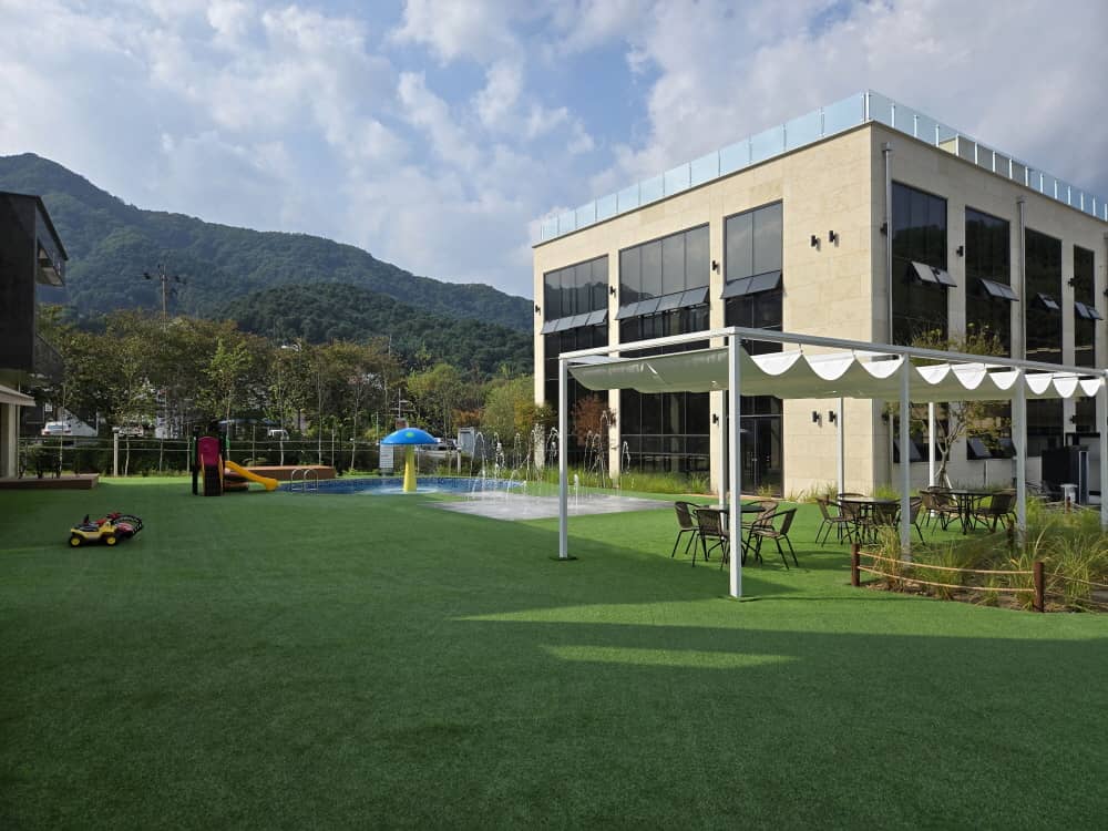 가평 꼬모키즈풀빌라