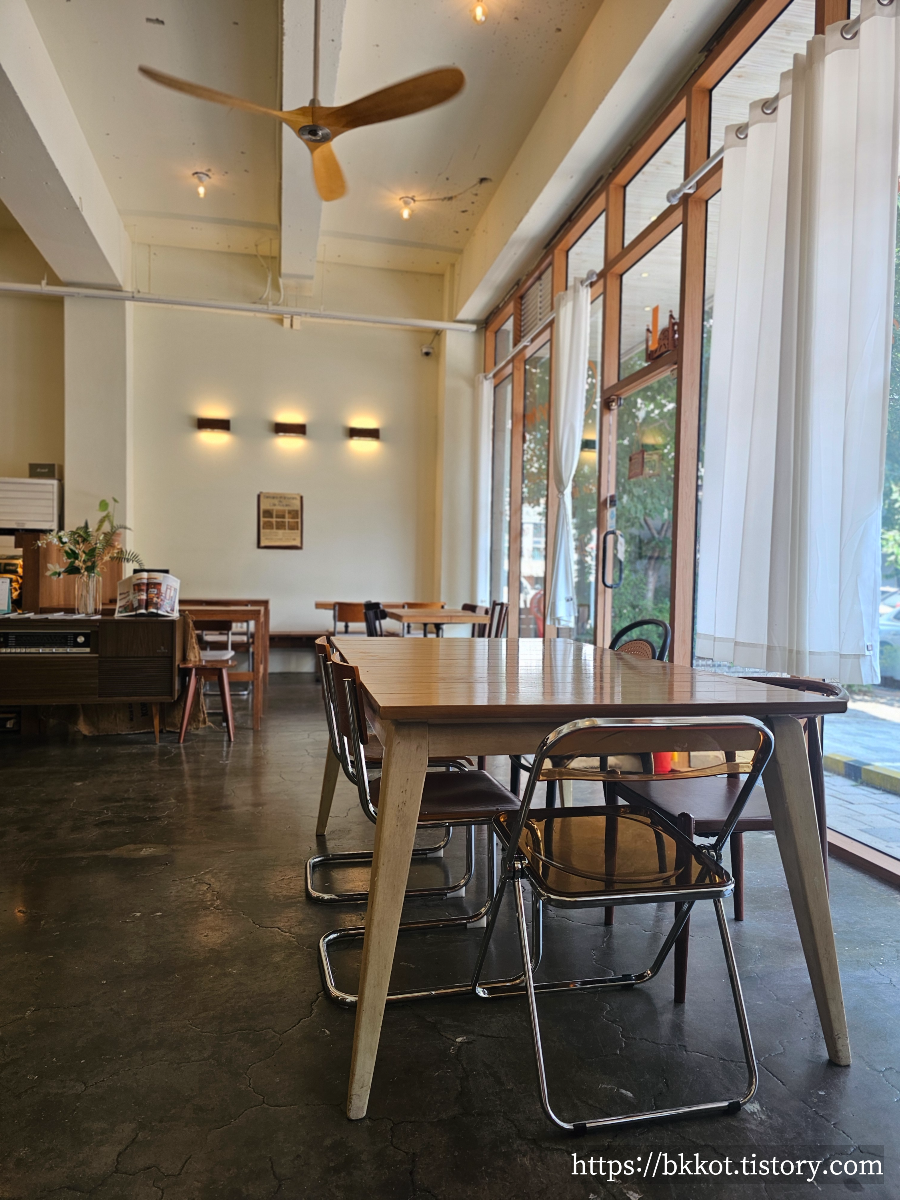 도미닉커피로스터스