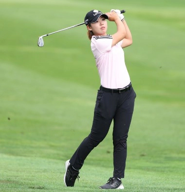 생애 첫 우승을 거둔 황유민 프로