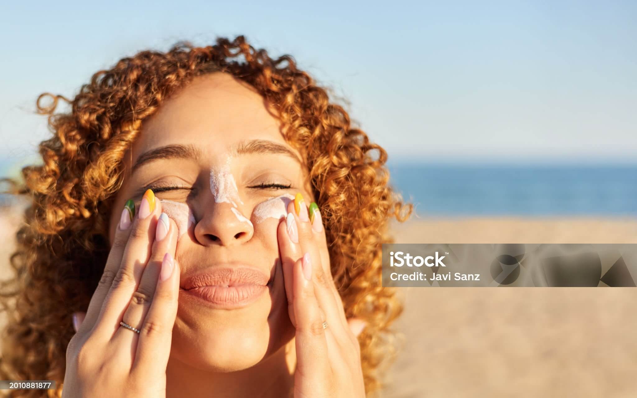 자외선 차단제 바르는 요령 – 피부 건강을 지키는 정확한 사용법