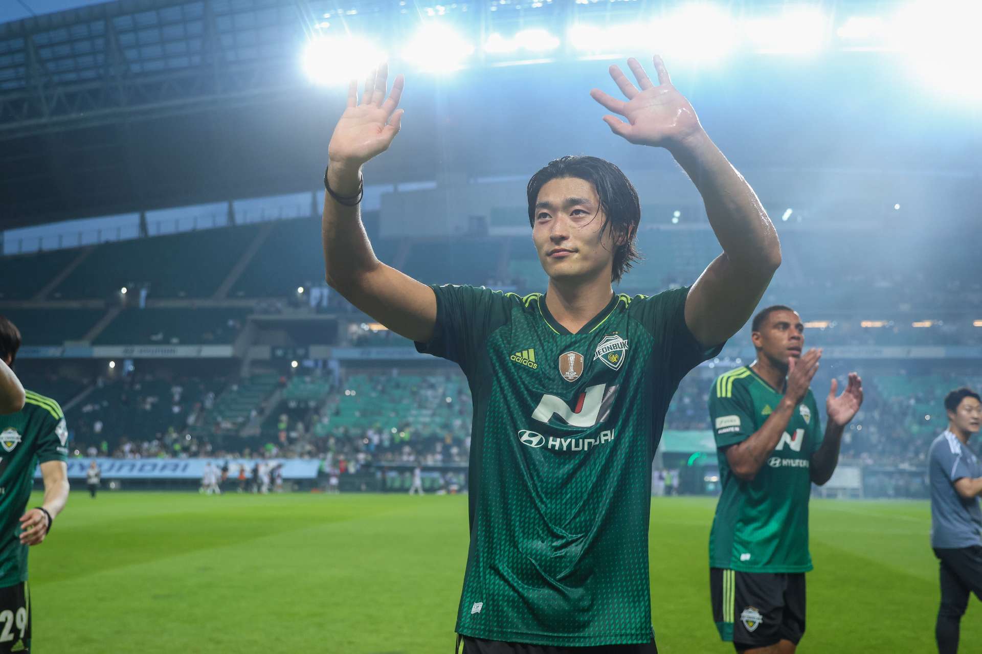 제주 유나이티드와의 경기에서 2:0 승리 후 조규성 선수