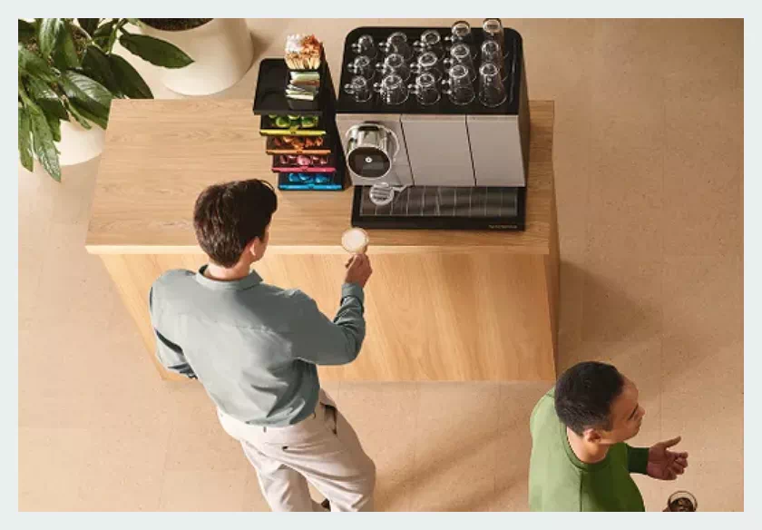 네스프레소 프로페셔널 커피머신