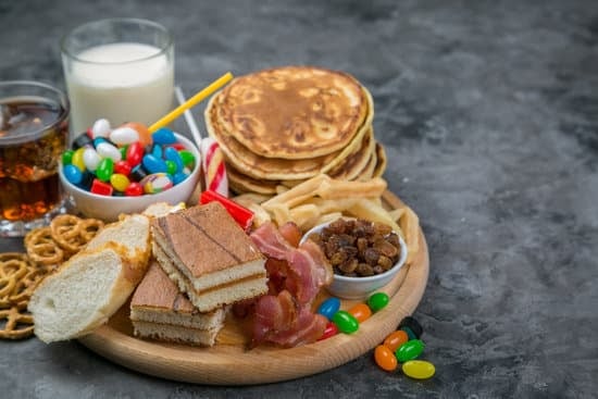 장내 가스를 유발하는 음식: 주요 원인과 관리 방법