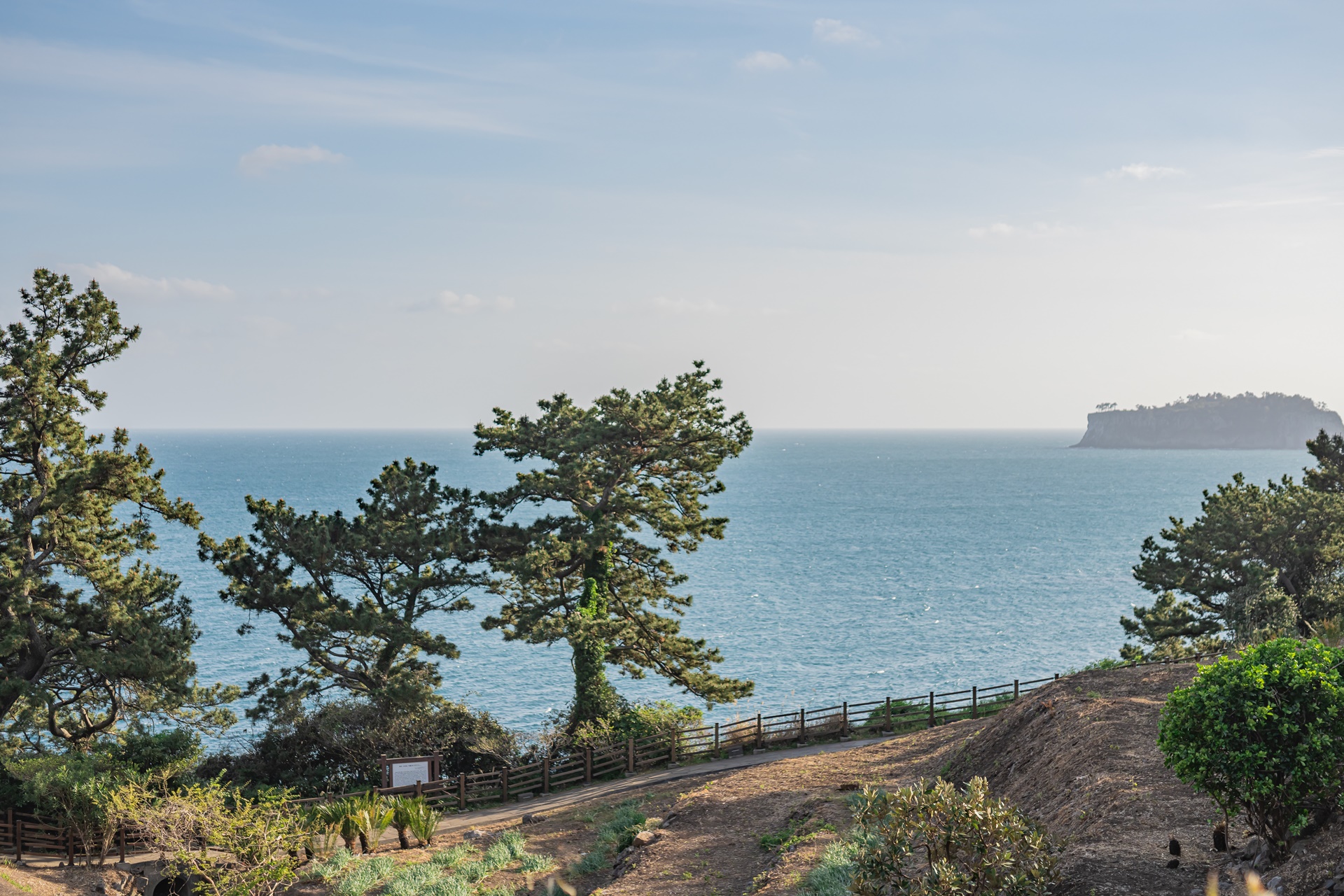 #JW메리어트 #JW메리어트제주 #JW메리어트제주리조트&스파 #범섬 #빌벤슬리 #서귀포호텔 #제주리조트 #제주메리어트 #제주여행 #제주호텔 #댄싱두루미 #더플라잉호그 #아일랜드키친