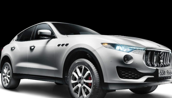 마세라티 르반떼 중고차 가격 시세표 연비