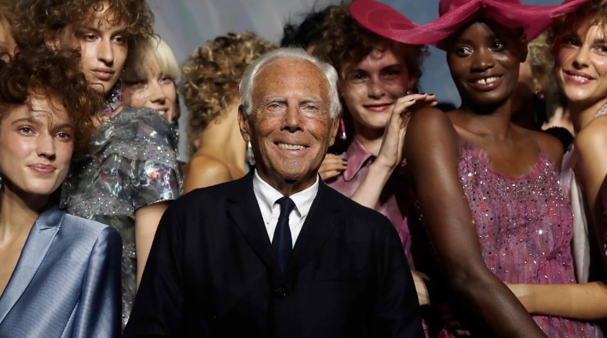 조르지오 아르마니 사망 포스팅 관련 이미지