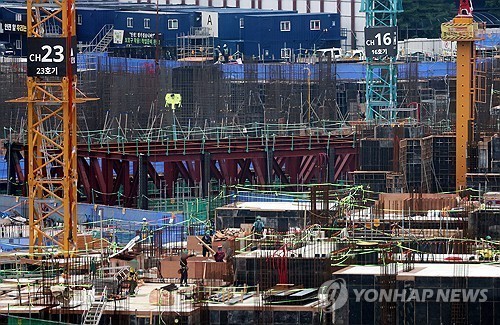 국토부 가이드라인 개정: 스마트 안전장비 건설 현장 도입 비용 처리 및 3대 분류 체계 완벽 정리 2026