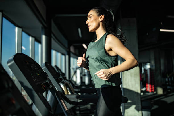 러닝 머신 vs 야외 러닝&amp;#44; 운동 효과 차이 알아보기