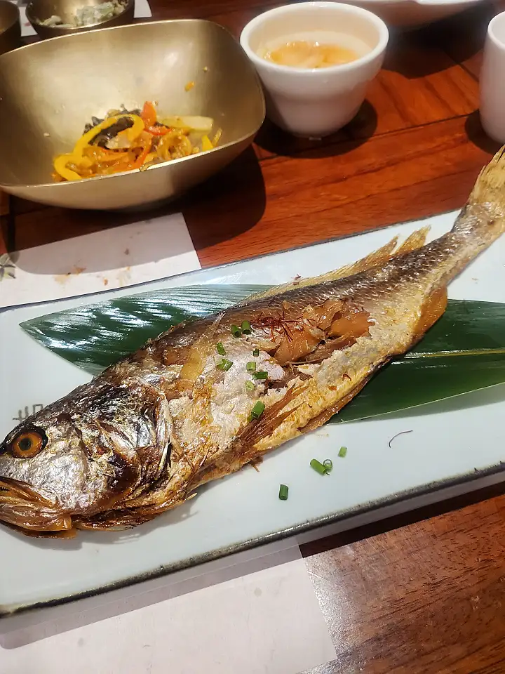 투데이 맛있는 메뉴 12첩 반상 보리굴비 한정식 부산 연산동 맛집
