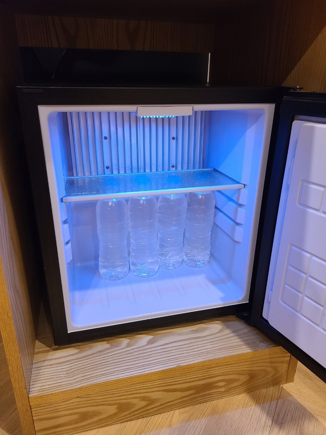 창원 북면 호텔 포레스트701 패밀리스위트룸 냉장고