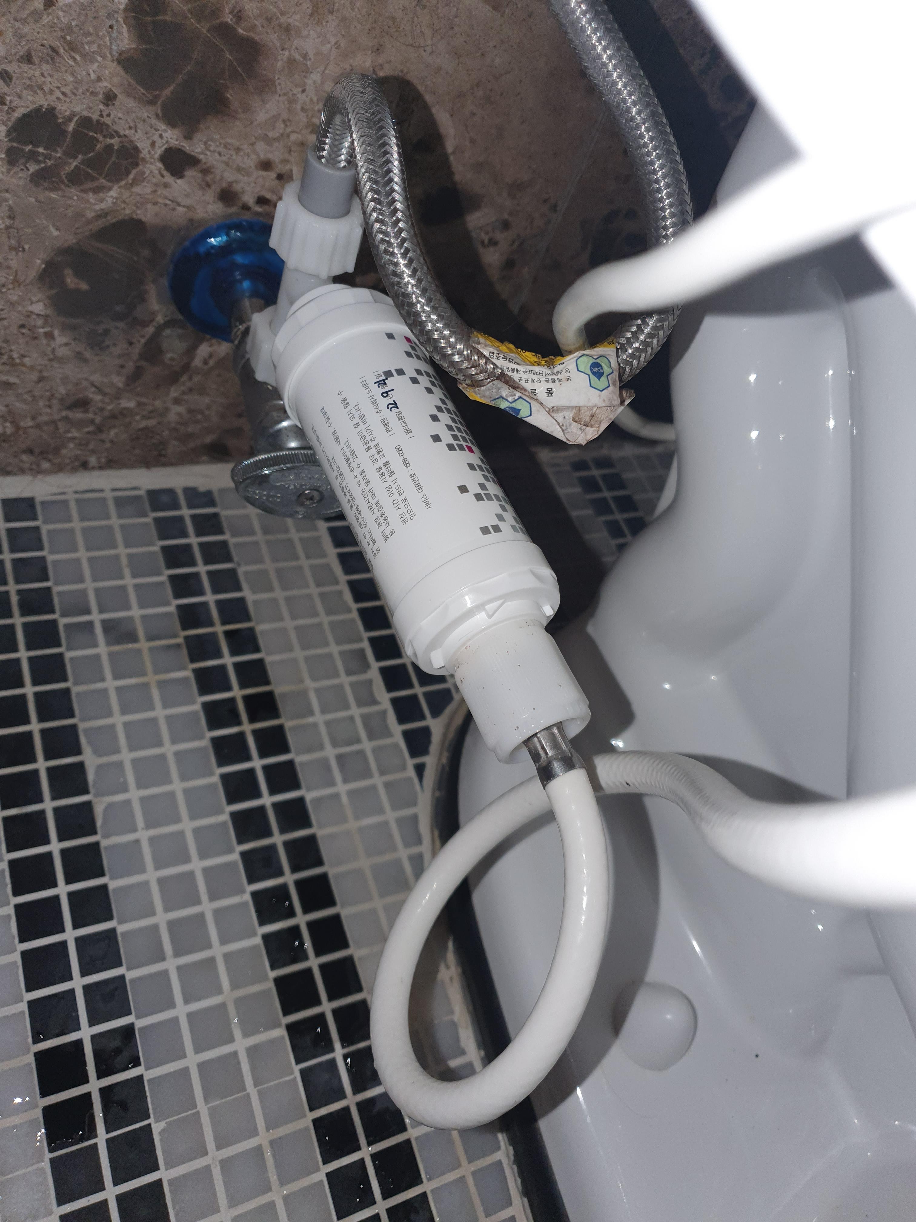 새로설치할 노비타 비데 필터 BF-100 설치 완료된 사진