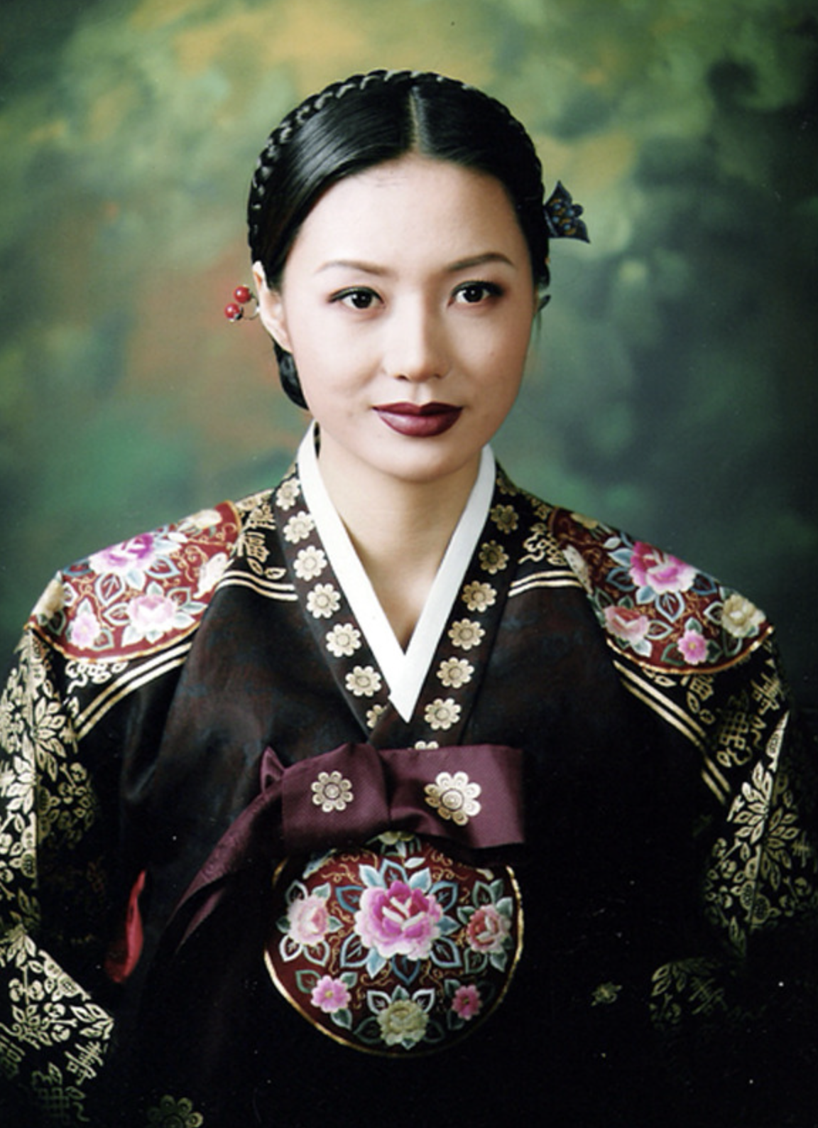 음정희 한복