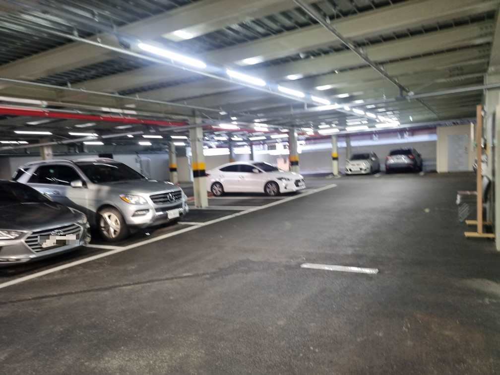 본가 가마솥 설렁탕 주차장