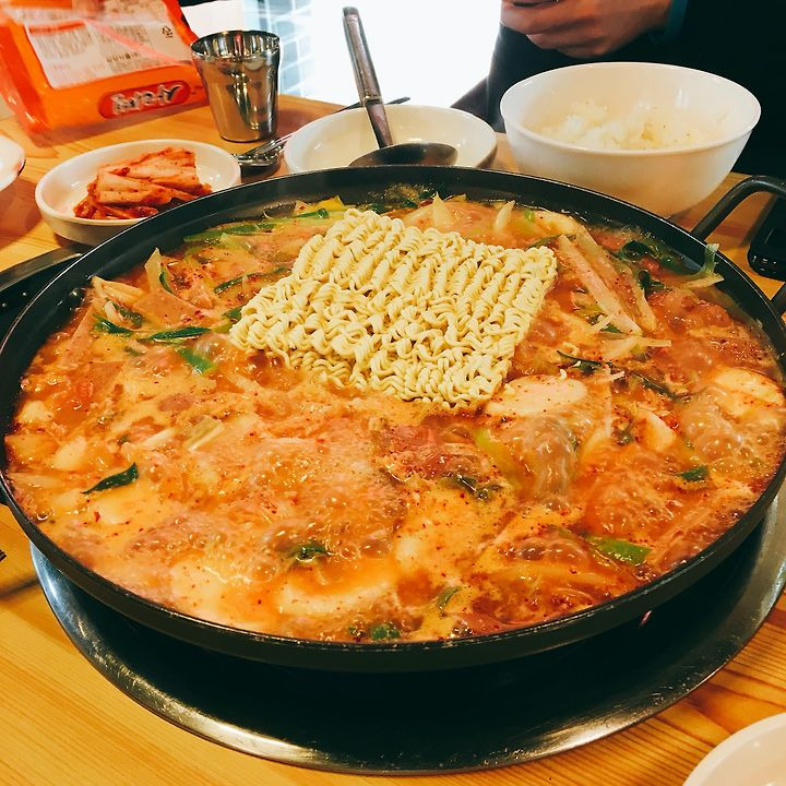 방배동 부대찌게 'LA부대찌개'