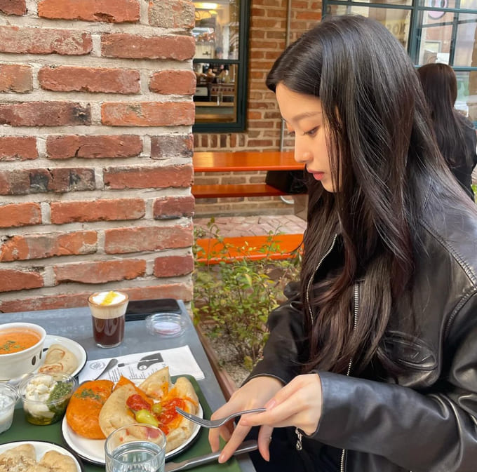 문가영 사복