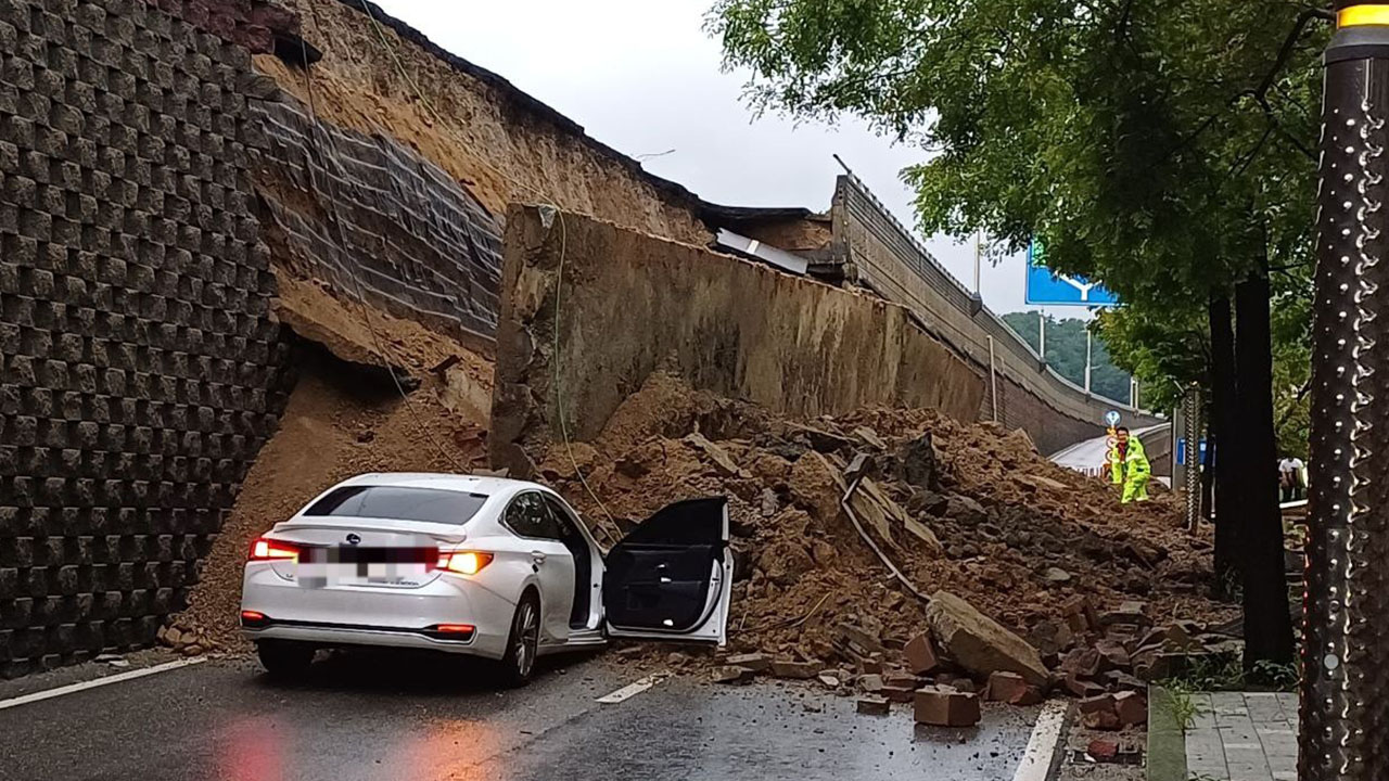 옹벽 붕괴 사망 사고