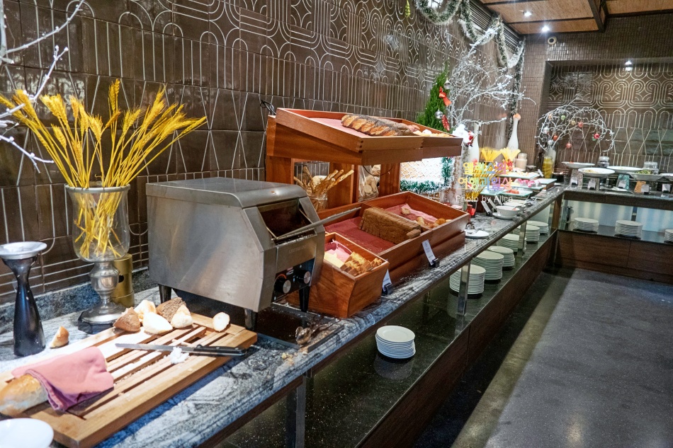 라 시에스타 호이안 리조트 조식 레드빈 호이안 레스토랑 조식당 후기