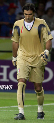 부폰 골키퍼 모습