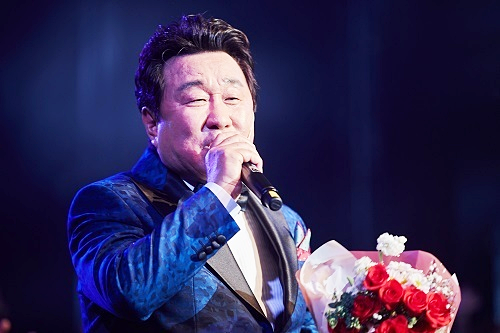 임하룡