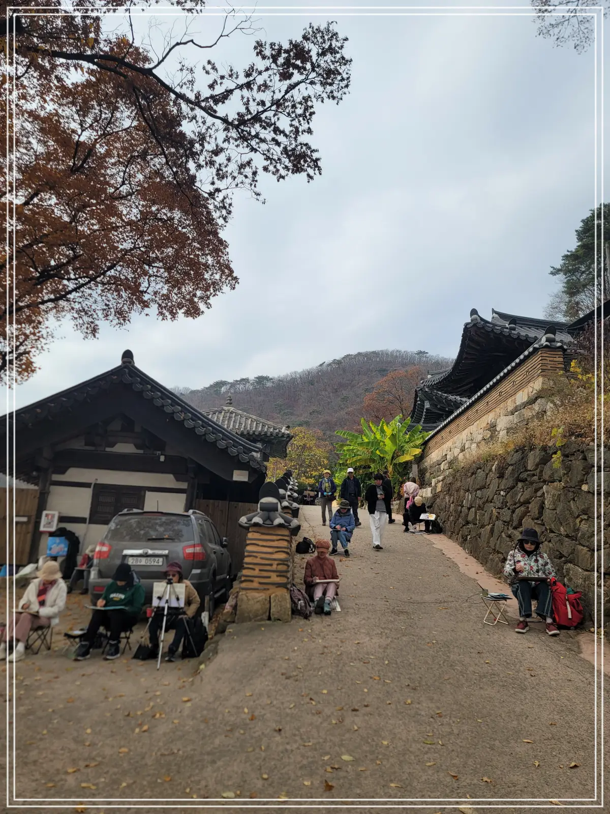 수종사-은행나무-앞-화백들