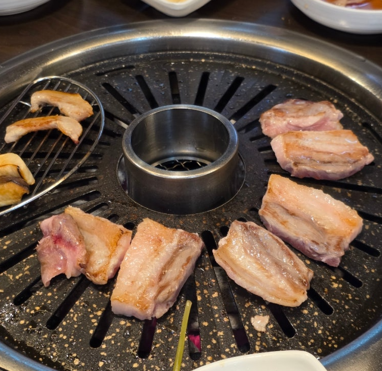(제주 5월) 숙성 특수부위 맛집, 하은이네 뽈살집 (&김밥)