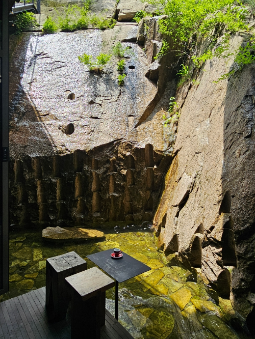 더피아노 카페 야외 사진