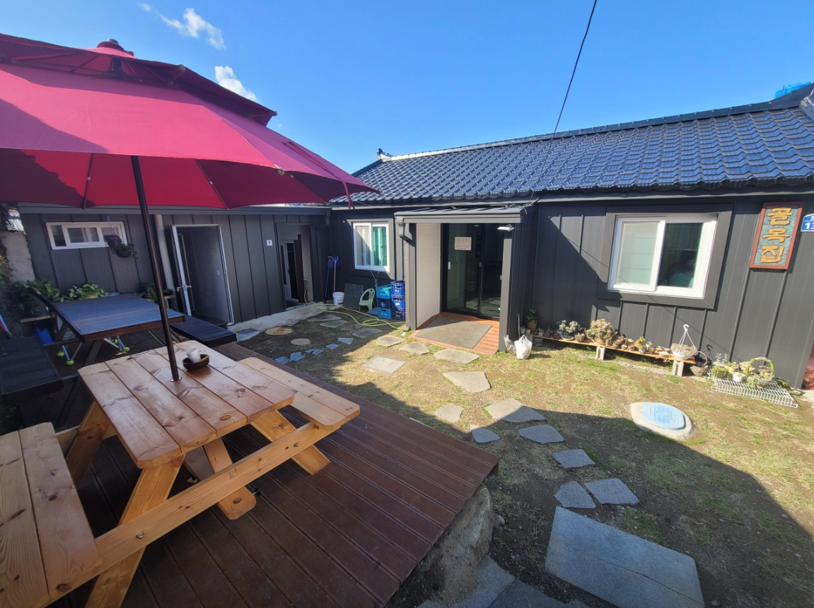 울릉도 골목집 식당 전경