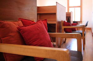 허리쿠션 소재별 피로 개선 효과 비교