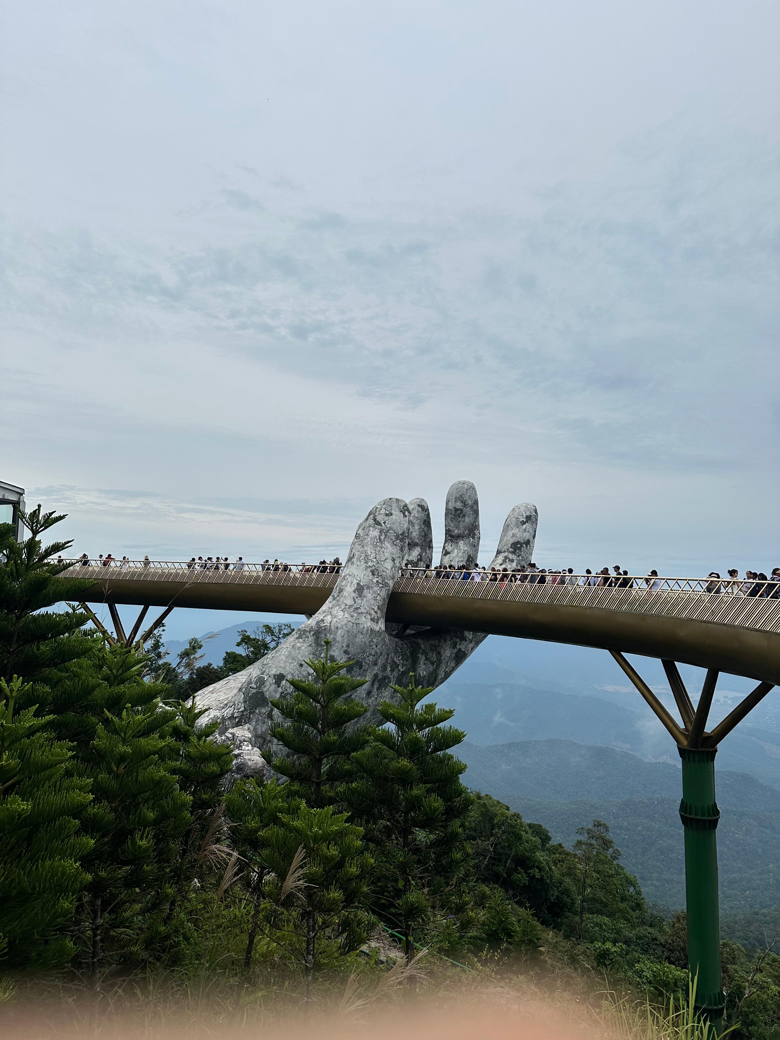 바나힐 골든 브릿지 사진