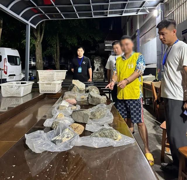 💎 283만원의 ‘인생 역전’이 ‘돌덩이 사기’로