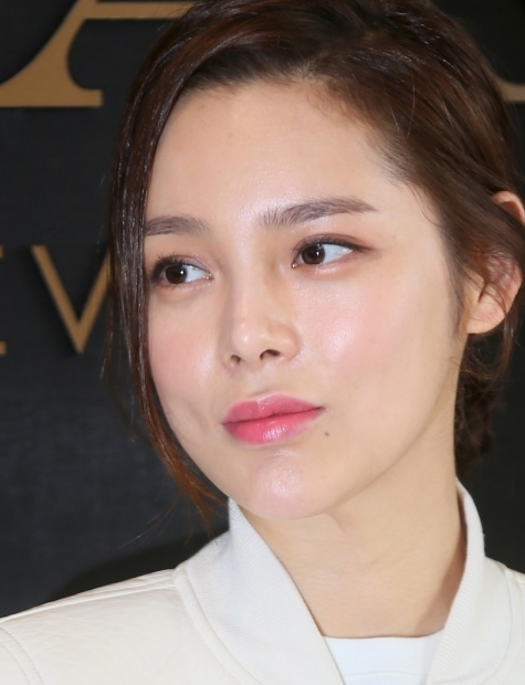 유명 여배우 박시연 벤츠 차 가격 cctv 영상