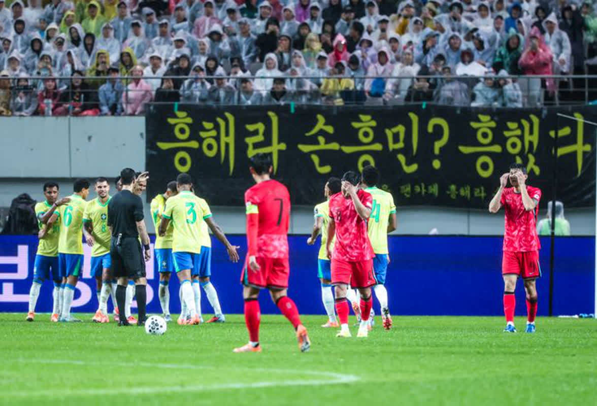 한국 축구 국가대표팀 최종 26인 명단 발표 장면