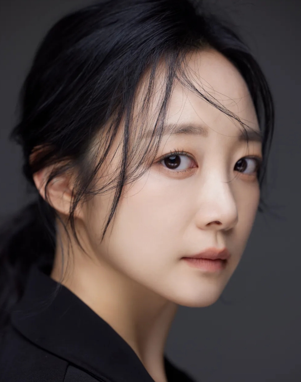 설유진