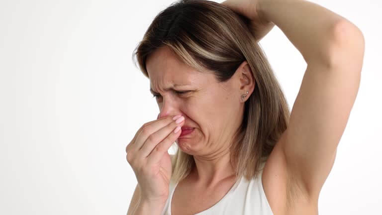 액취증 완치 가능할까? 부산 겨드랑이 냄새 제거 수술 완전 정복