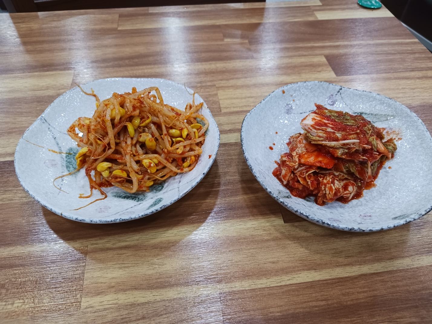 평양칼국수