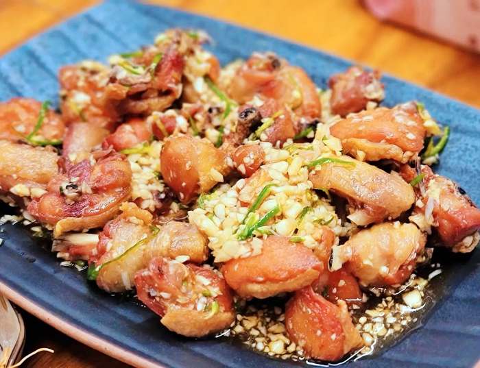 생생정보 경북 의성 마늘닭 마늘 통닭 맛집