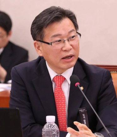 이양수 국회의원 프로필 나이 고향 학력 재산