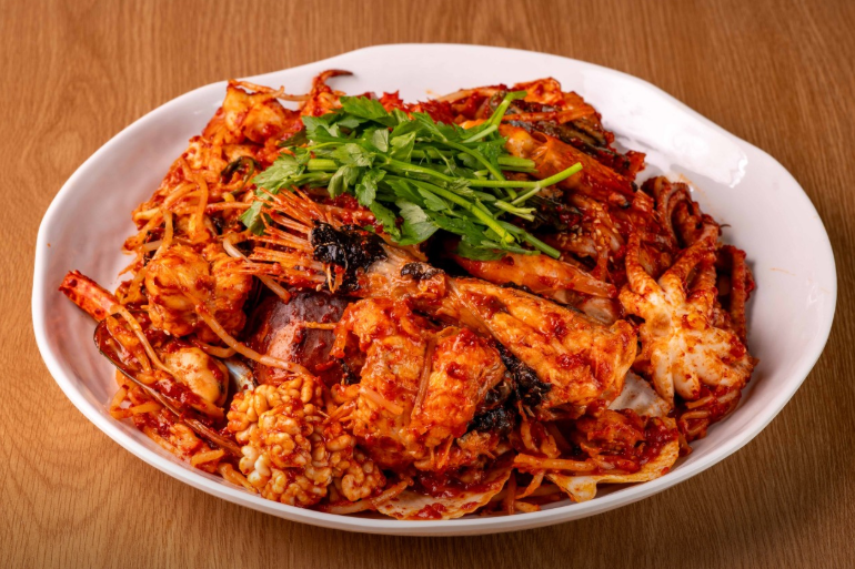 생생정보 2475회 장사의 신, 강남 임자 삼색 매력의 뚝배기 생아귀탕