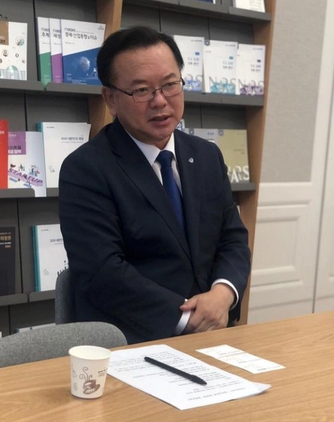 김부겸 프로필 나이 고향 학력 경력 재산