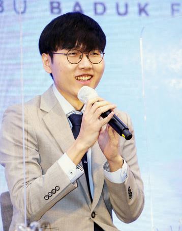 신진서 결승 진출 구쯔하오 바둑기사