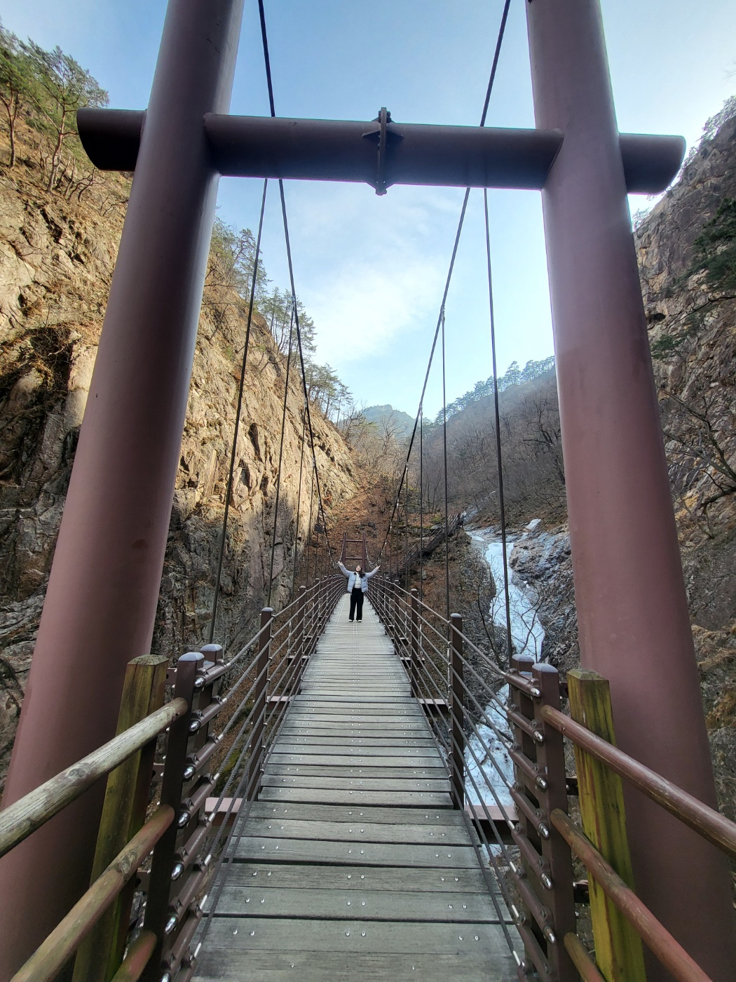 설악산 케이블카 대기 결국 포기! 비룡폭포 대신 선택한 용담폭포와 출렁다리 아이와 함께한 겨울 산행(토요일)