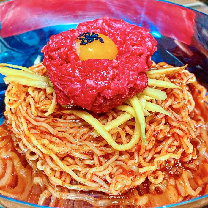 신림 신원시장 맛집 육회비빔면