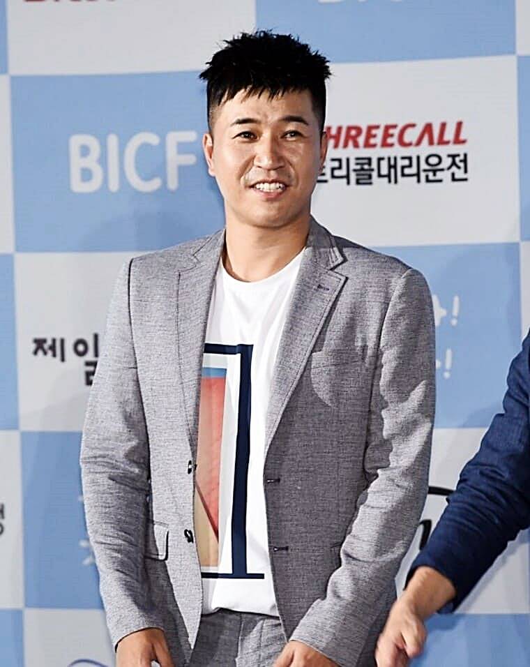 가수-김종민