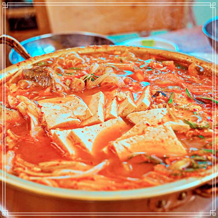 송파, 방이 맛집 푸짐함의 진수, 꽉 찬 살과 얼큰한 국물의 시골 동태탕