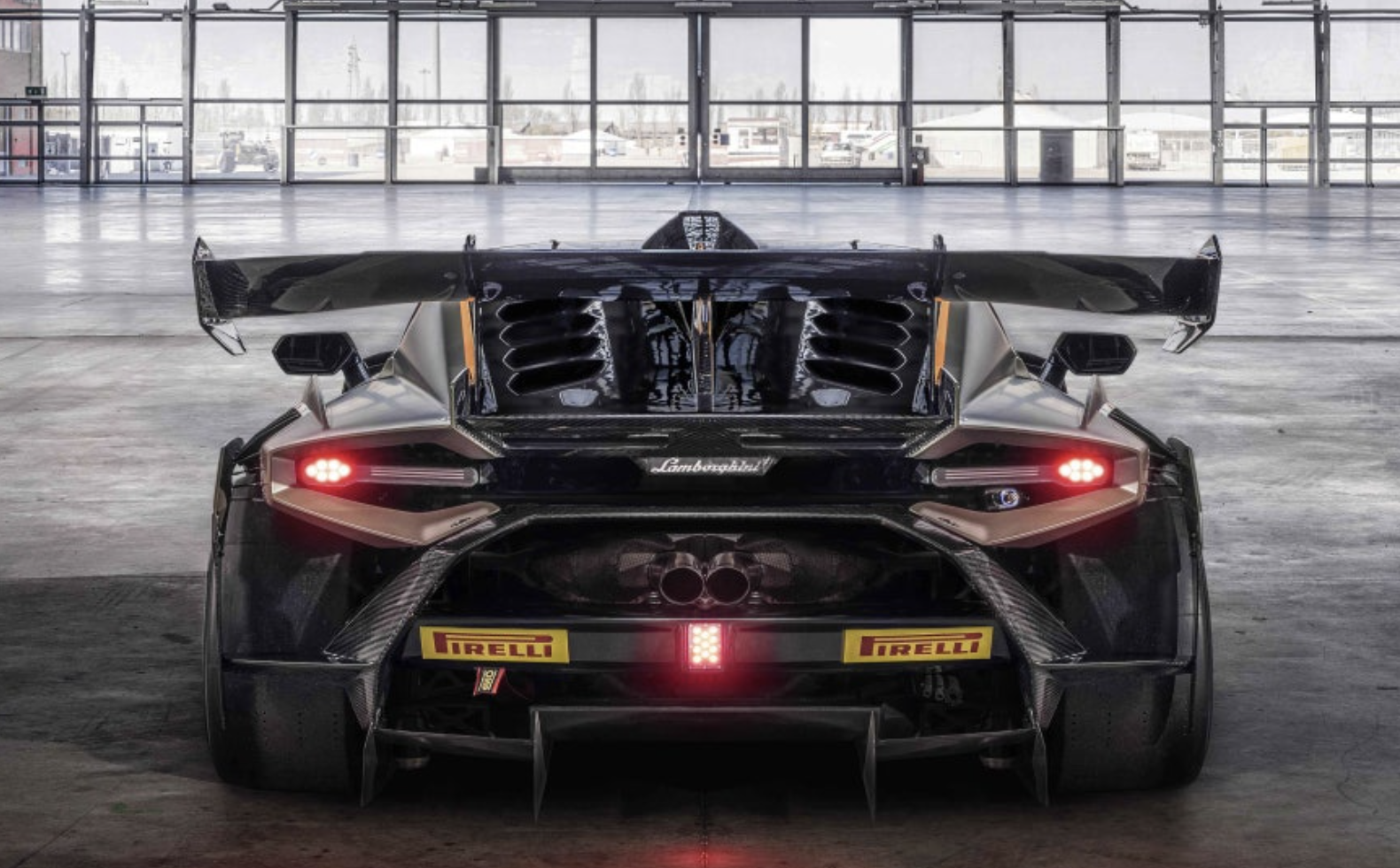 람보르기니 우리칸 슈퍼 트로페오 에보2 놓치면 후회! 2025 (+ 기술부터 대회 구조까지)
