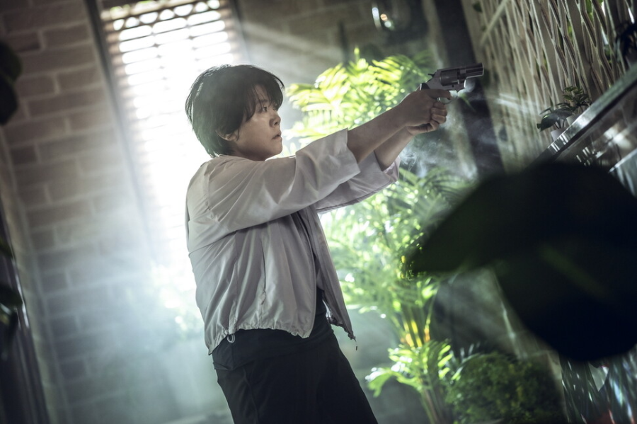 연출, 미술, 음악의 3박자가 제대로 맞아들어가는 높은 완성도