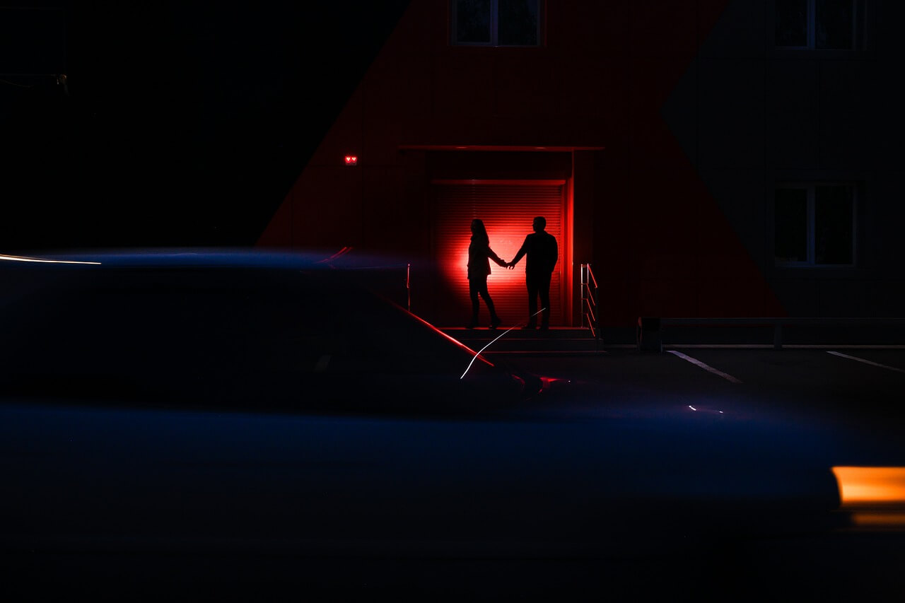 어둠속의 대화 관람 전 완벽 정리 관련 사진