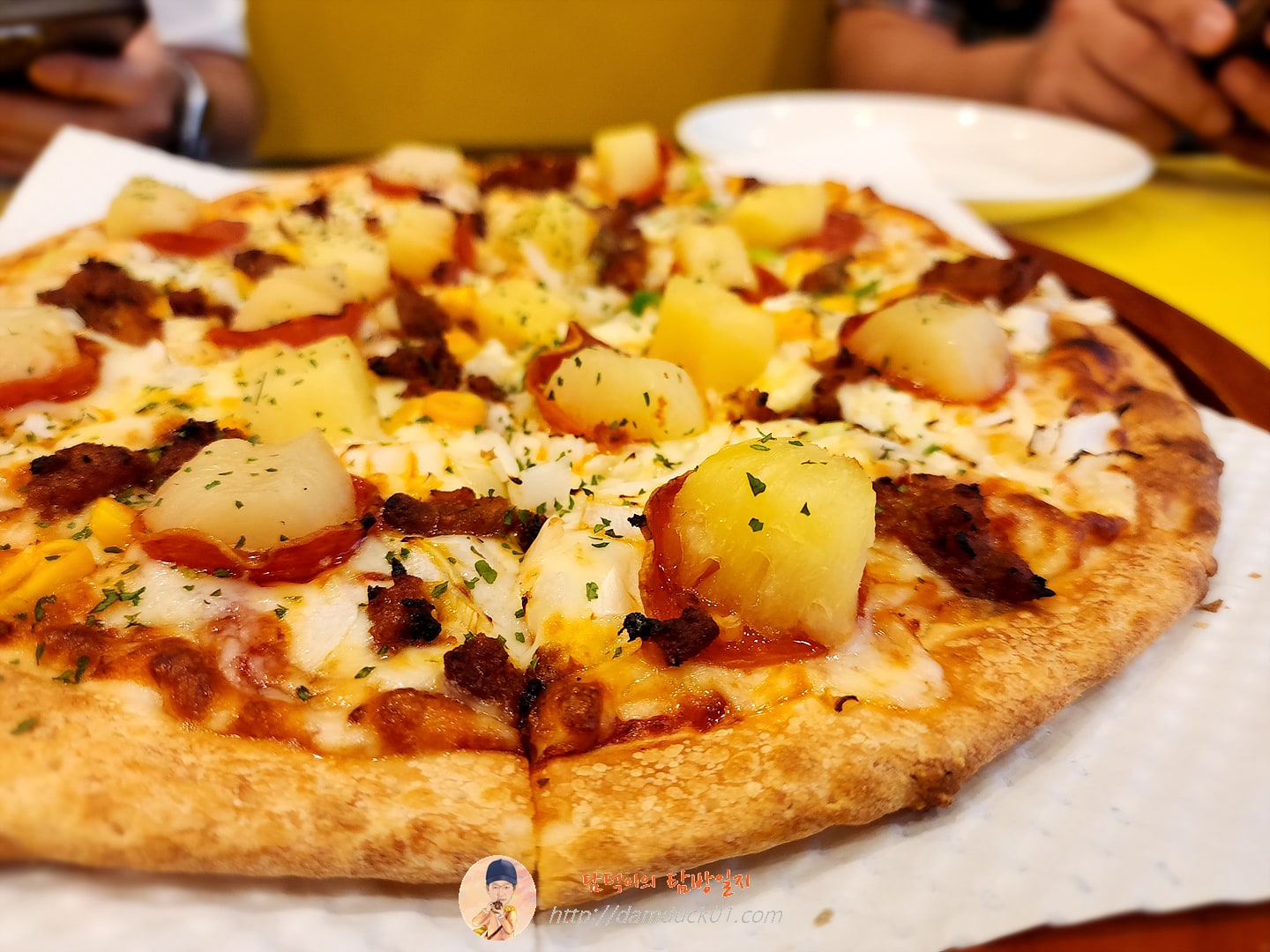 직화파인애플피자